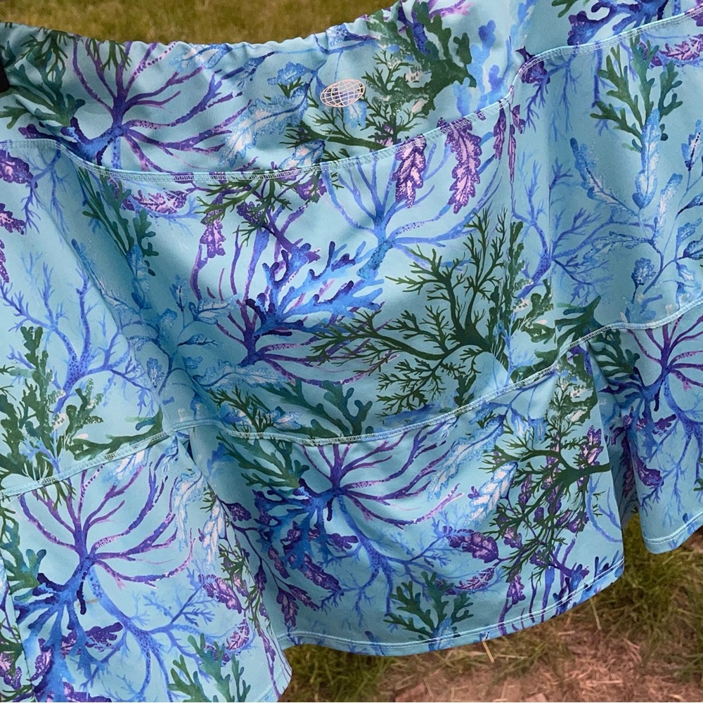 Reel Legends Skort with coral print Size XL